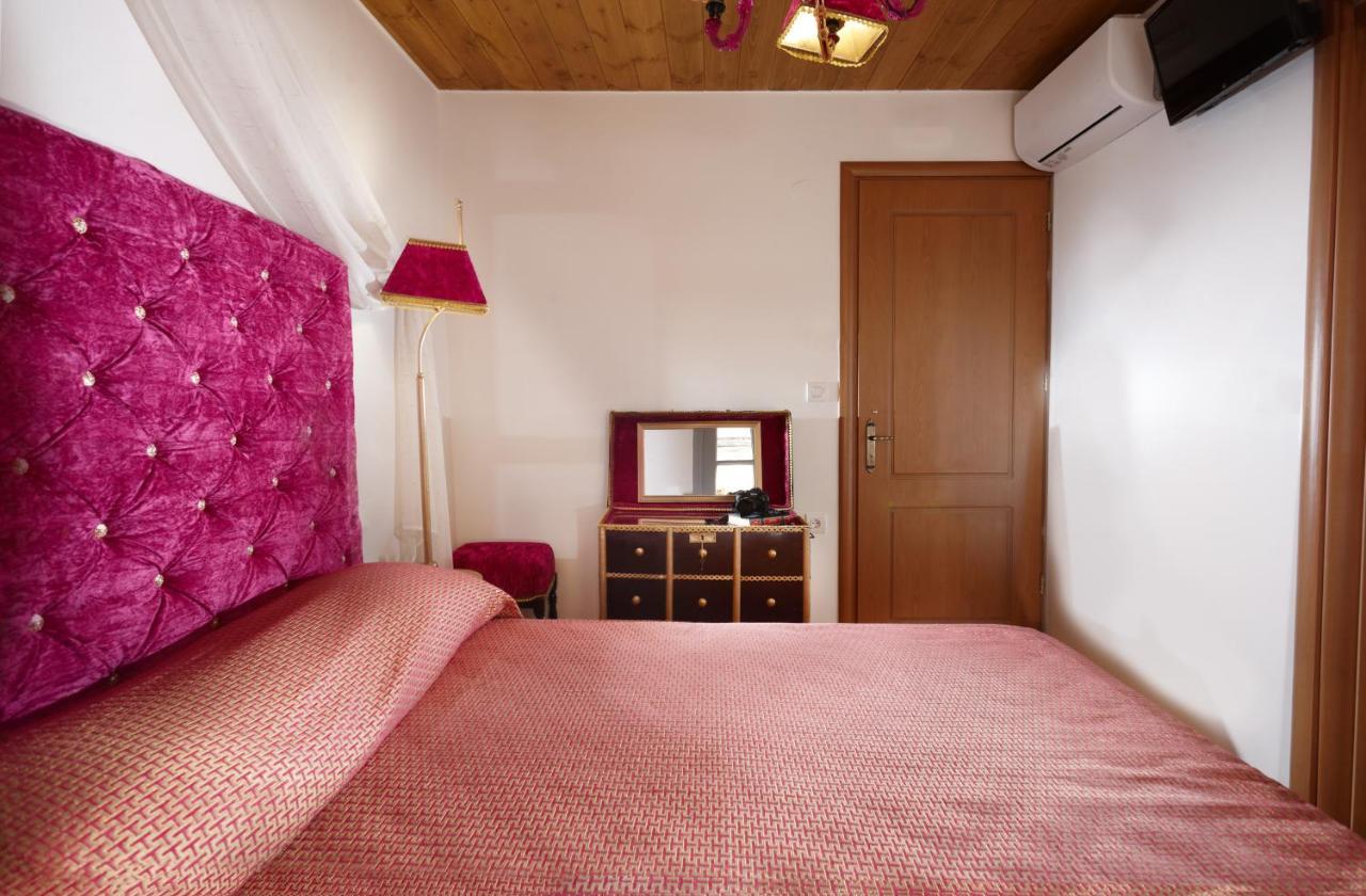 Casa Perla Suites Ханя Екстериор снимка